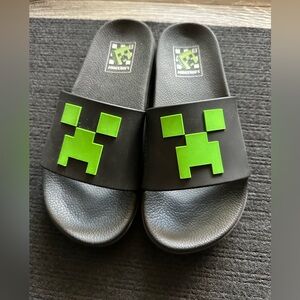 Kids Slide Sandals - Black and Green- Size 3-4